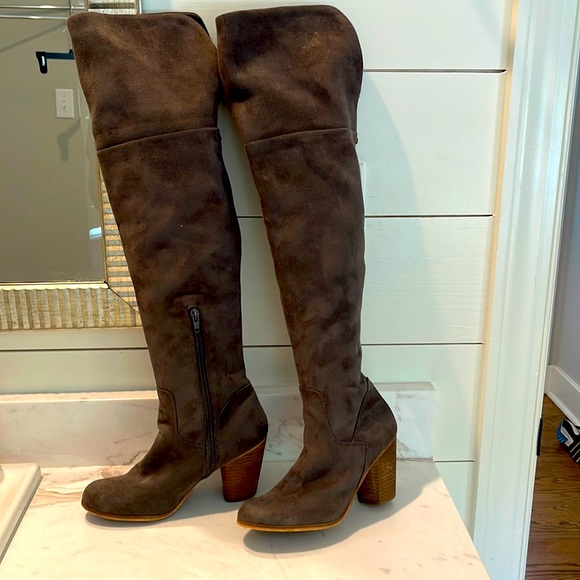 Knee Grey Suede Boots 3 Heel | Poshmark